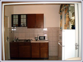 House Batifogo: Apartments and rooms - Island Rab, Banjol, Kvarner bay,  Croatia
