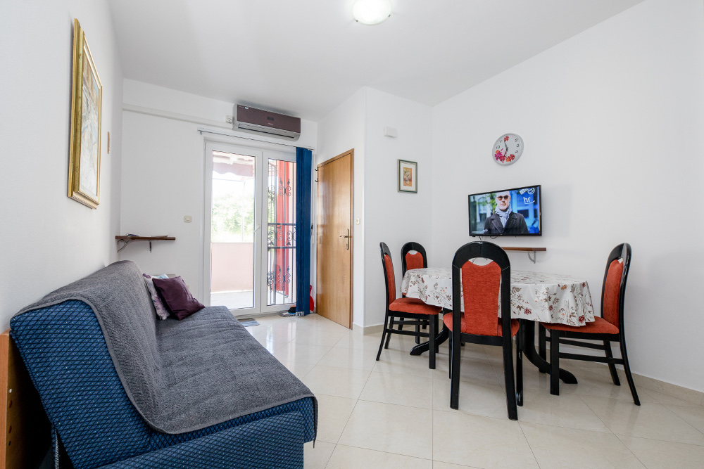 APARTMAN br.2