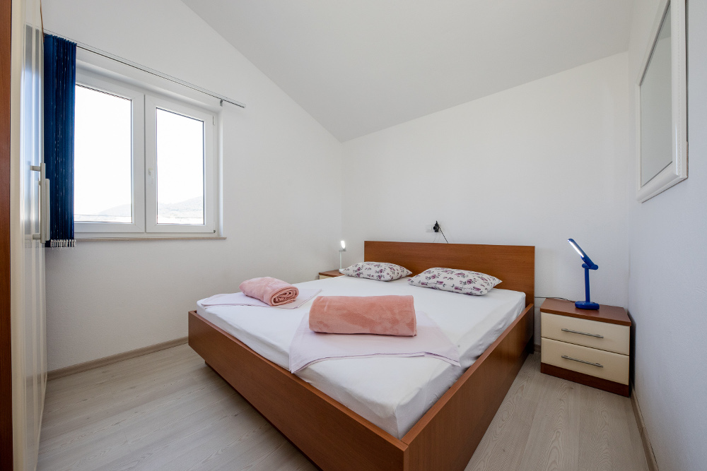 APARTMAN br.3