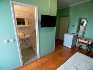 House Vrtodusic, Rooms and Apartments on island of Rab, Croatia